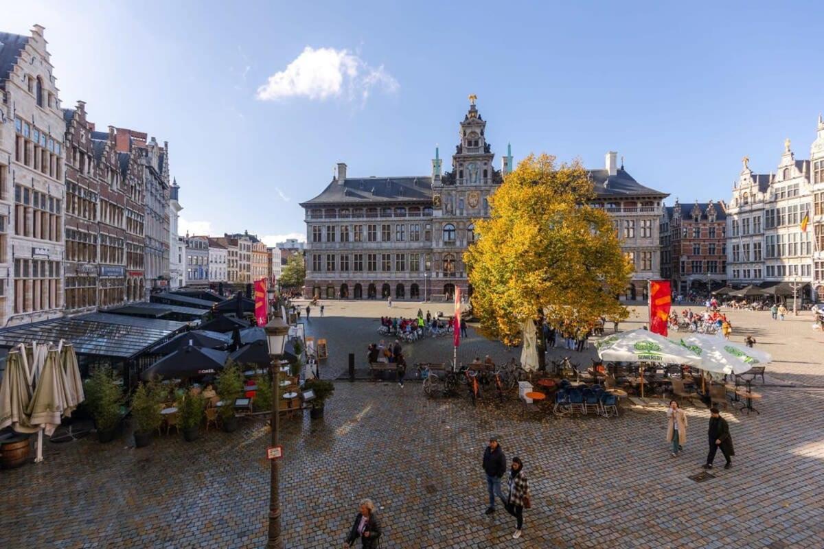 Huswell - Modern Apartment Located At Historical Main Square Antwerp Exterior photo